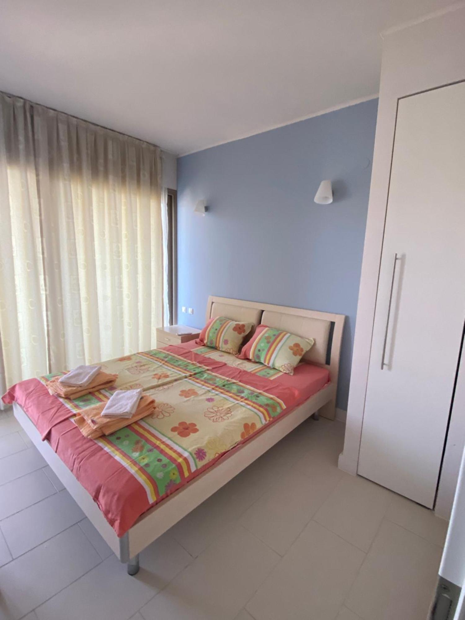 Private Apartments In Yoo Bulgaria Complex 奥布佐尔 外观 照片