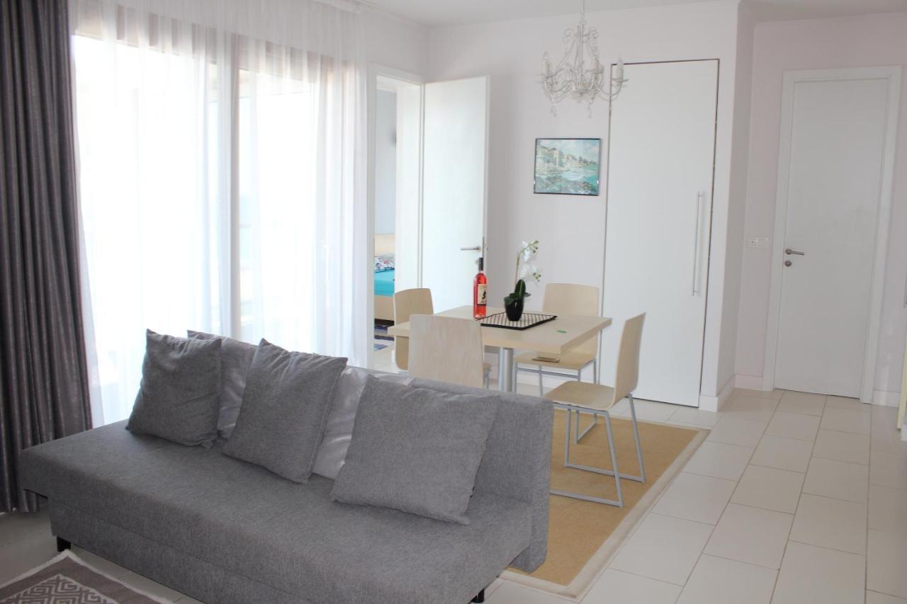 Private Apartments In Yoo Bulgaria Complex 奥布佐尔 外观 照片